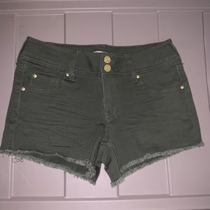 🌵2 for $15🌵 Dark Green Shorts